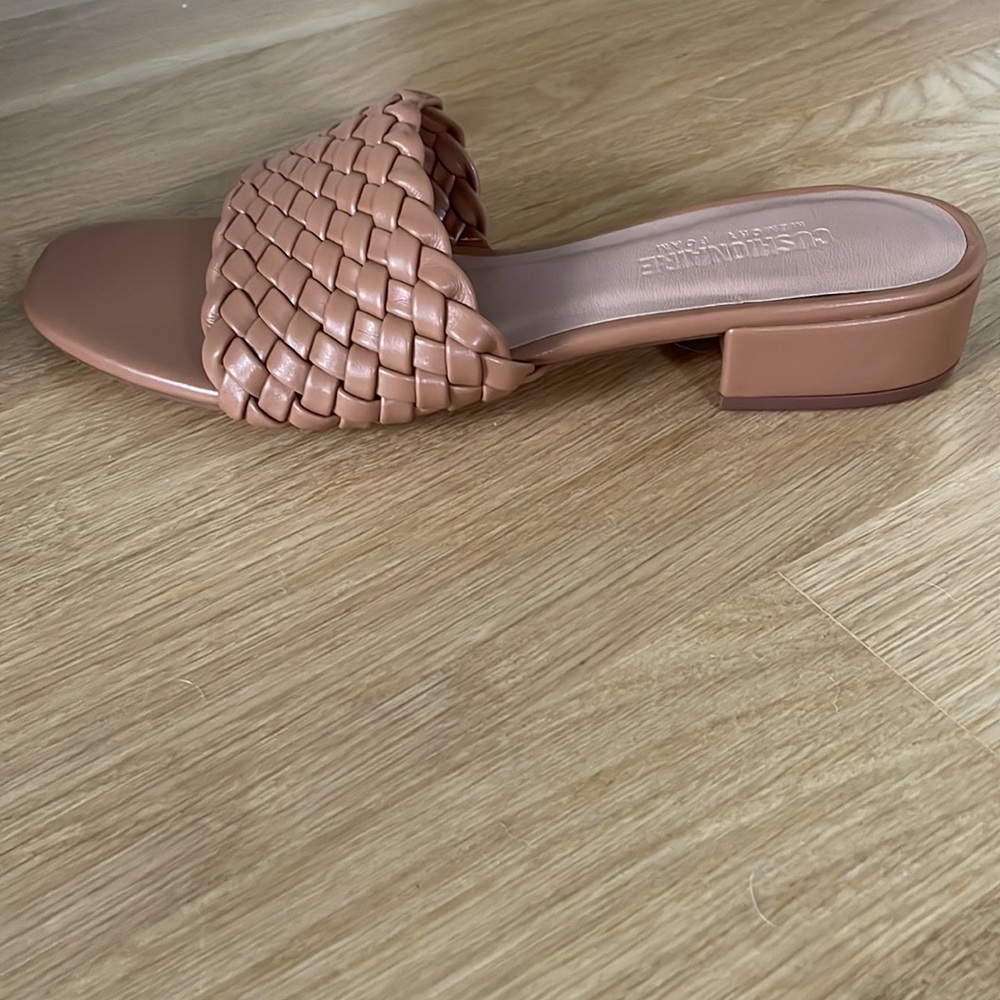 NWOT!!! Cushionaire Woven Block Heel Sandal - brand new, never worn! - Picture 9 of 9